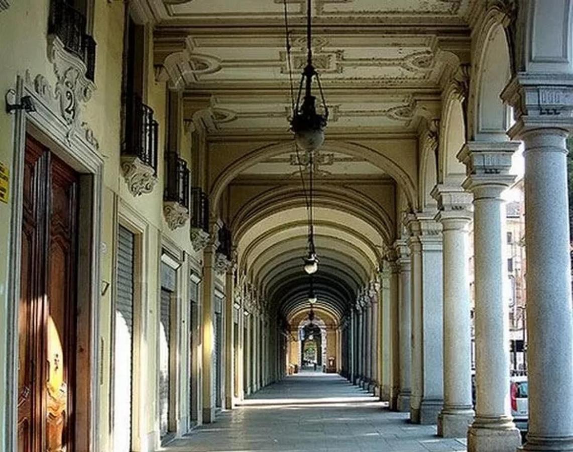 Il Quarantaquattro Apartment Turin Bagian luar foto