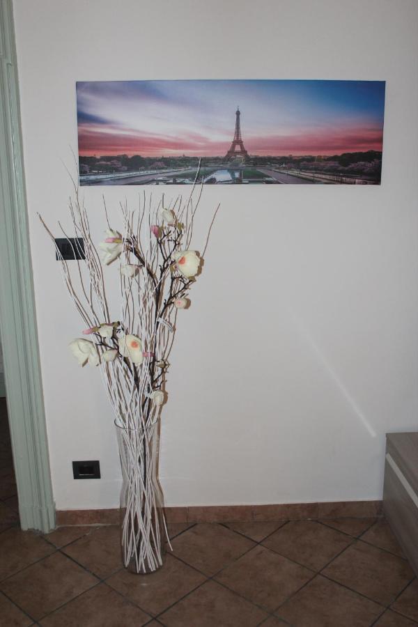 Il Quarantaquattro Apartment Turin Bagian luar foto